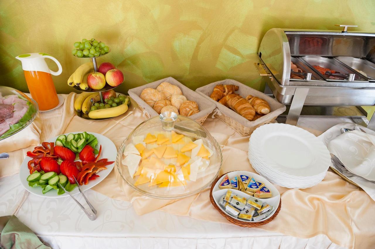 Hotel Corvaris Bucureşti Ngoại thất bức ảnh
